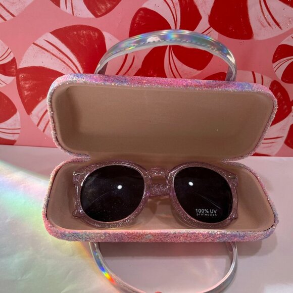 Capelli New York Girl’s 2-Piece Rainbow Sunglasses & Hardcase Set + Bonus Sky-Bl - Picture 13 of 13